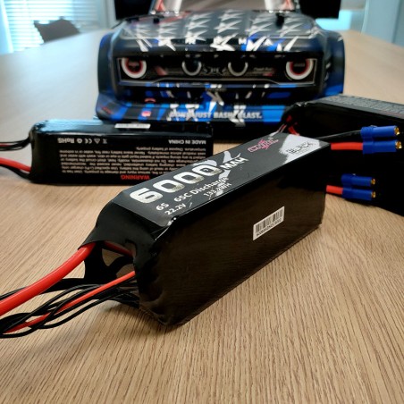 Value Edition CNHL Black Series 6000 mAh 22,2 V 6S 65C Lipo-Akku mit EC5-Stecker