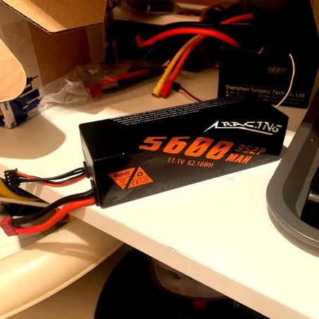 Value Edition CNHL Racing Series 5600 mAh 11,1 V 3S2P 120C Hartschalen-Lipo-Akku mit T/Dean-Stecker