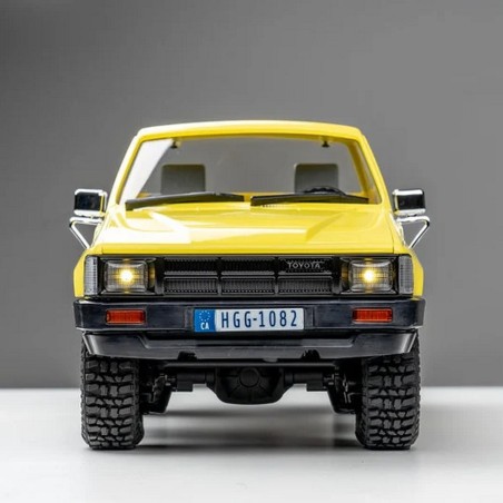 Value Edition FMS (RTR) 1:18 1983 Toyota Hi-Lux 4x4 Rock Crawler w/Tx, LiPo & Charger (Yellow)