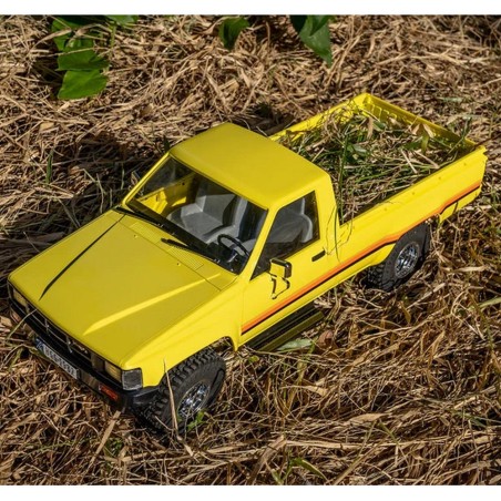 Value Edition FMS (RTR) 1:18 1983 Toyota Hi-Lux 4x4 Rock Crawler w/Tx, LiPo & Charger (Yellow)